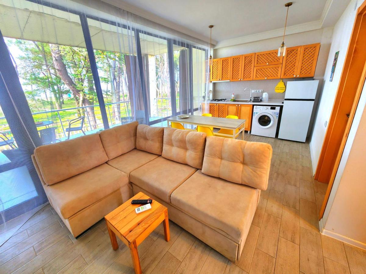 Beachfront Apartments ,,Kapro-One,, Ureki Eksteriør billede