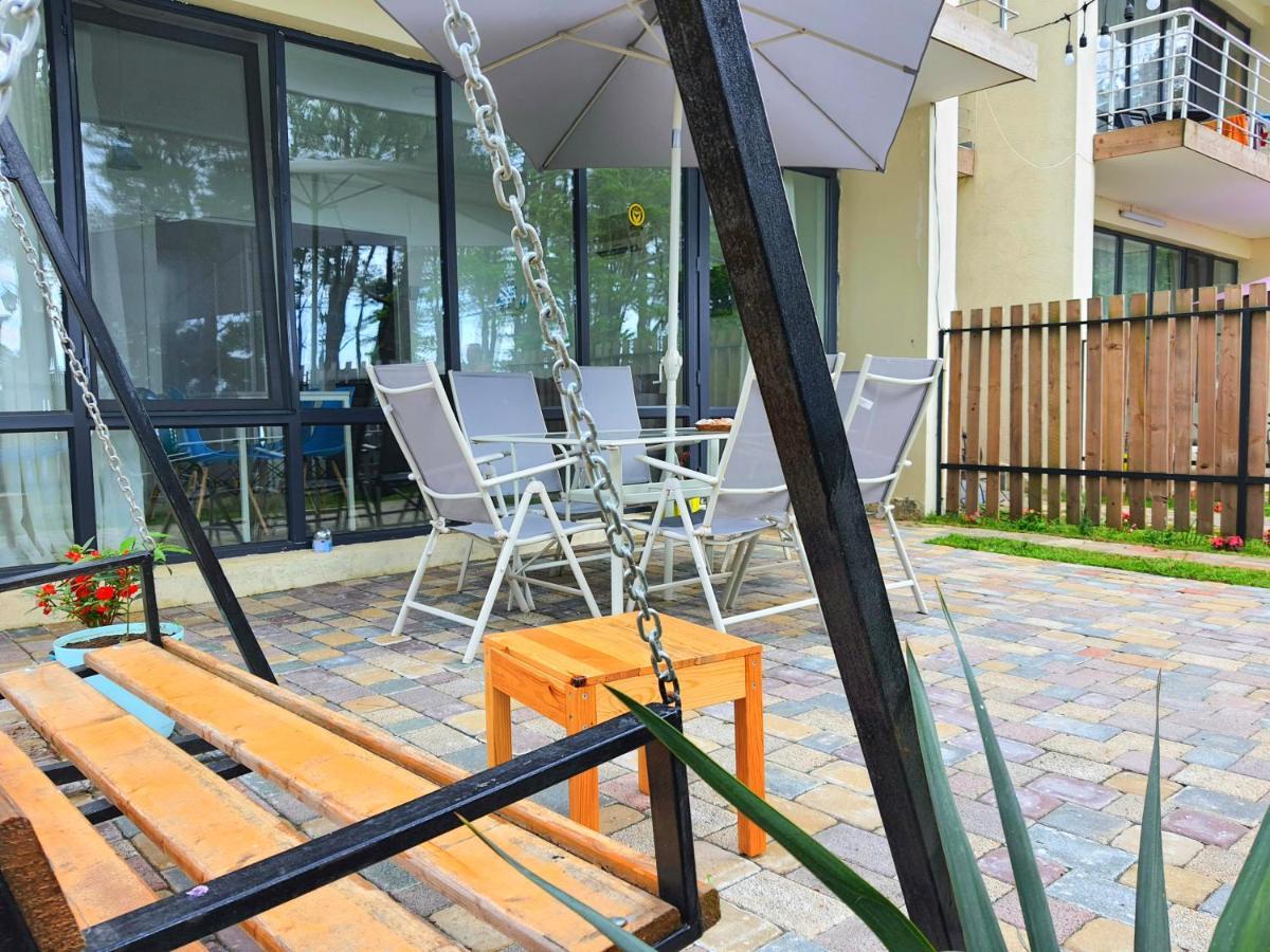 Beachfront Apartments ,,Kapro-One,, Ureki Eksteriør billede